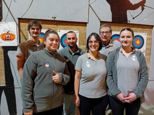 Tir à l&#039;arc : Melia Grimont détentrice du record départemental de la catégorie Senior Femme 1.