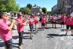 Lapte : chaude ambiance sur la fête d&#039;été de Lapte (vidéo)