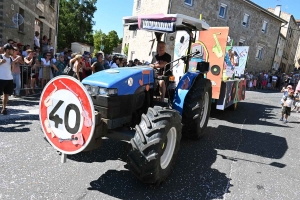 Lapte : chaude ambiance sur la fête d&#039;été de Lapte (vidéo)