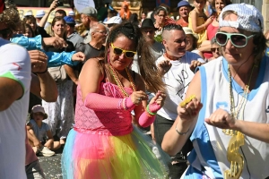 Lapte : chaude ambiance sur la fête d&#039;été de Lapte (vidéo)