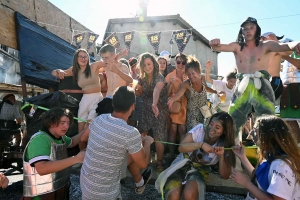 Lapte : chaude ambiance sur la fête d&#039;été de Lapte (vidéo)