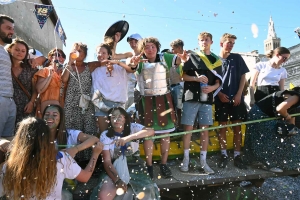 Lapte : chaude ambiance sur la fête d&#039;été de Lapte (vidéo)