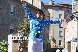 Lapte : chaude ambiance sur la fête d&#039;été de Lapte (vidéo)