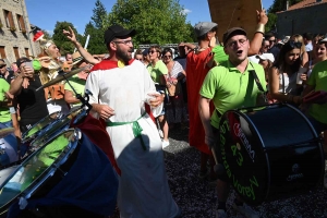 Lapte : chaude ambiance sur la fête d&#039;été de Lapte (vidéo)