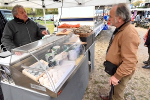 Bas-en-Basset : 500 exposants et des milliers de visiteurs sur la Foire aux ânes