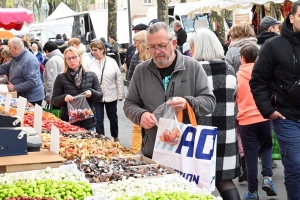 Bas-en-Basset : 500 exposants et des milliers de visiteurs sur la Foire aux ânes