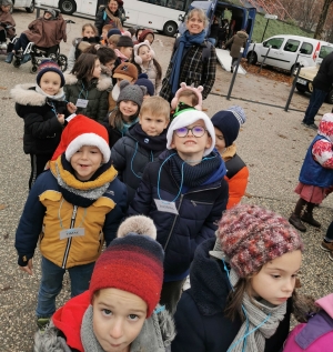 Saint-Maurice-de-Lignon : les élèves de l&#039;école publique au spectacle de Val Grangent