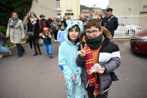 Bas-en-Basset à l&#039;heure du Carnaval des enfants