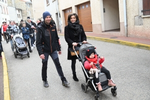 Bas-en-Basset à l&#039;heure du Carnaval des enfants