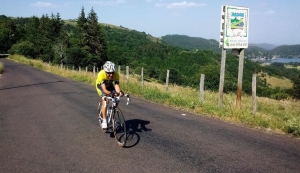 Cyclisme : le Vélo Club du Velay VCV costaud malgré la canicule