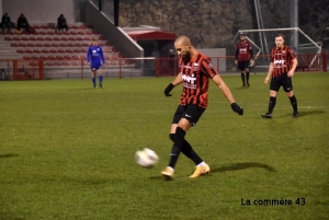 Foot, R1 : Espaly ramène 1 point de Volvic et se fait rejoindre par Domerat