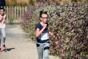 Cross du collège public d&#039;Yssingeaux : les photos des CM2, 6e et 5e filles