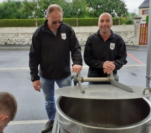 Les pompiers d’Yssingeaux en pleine préparation du sarassou du 14 juillet