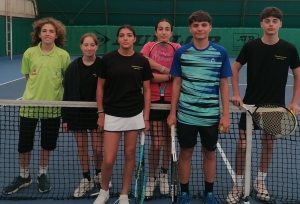 Aurec-sur-Loire : 6 collégiens aux finales des championnats de France de tennis UNSS