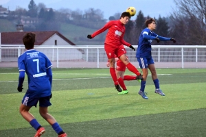 Foot, U18 : Monistrol domine encore Brives et file en demi-finale