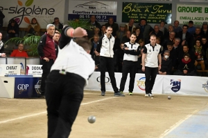 Boules lyonnaises : l&#039;équipe Chirat remporte l&#039;étape du Championnat de France M1 à Sainte-Sigolène