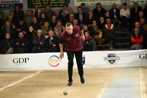 Boules lyonnaises : l&#039;équipe Chirat remporte l&#039;étape du Championnat de France M1 à Sainte-Sigolène