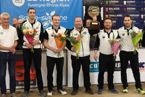 Boules lyonnaises : l&#039;équipe Chirat remporte l&#039;étape du Championnat de France M1 à Sainte-Sigolène