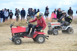 Course sur prairie 2023 : les photos des tracteurs-tondeuses