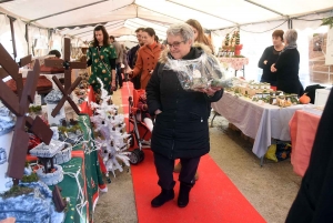 Retournac : le marché de Noël anime le bourg