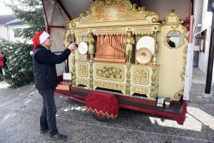 Retournac : le marché de Noël anime le bourg