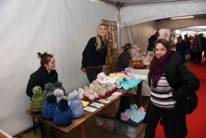 Retournac : le marché de Noël anime le bourg