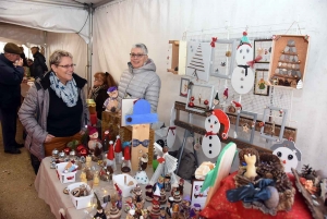 Retournac : le marché de Noël anime le bourg