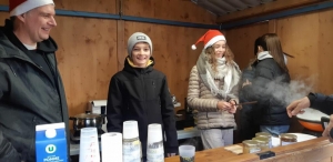 Fred le &quot;boss&quot; à l&#039;organisation des festivités avec les jeunes du club toujours présents pour participer.Crédit DR