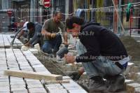 Le travail des poseurs de pavés impressionnait.