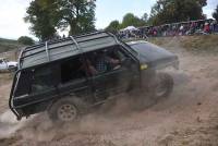 Saint-Romain-Lachalm : 37 véhicules 4x4 mordent la poussière en trial