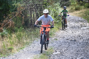 Champclause : 100 randonneurs VTT et pédestres à &quot;Boussoulet&quot;