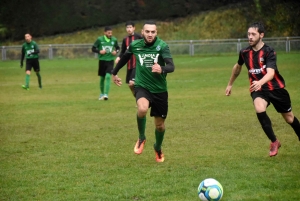 Foot : Aurec conforte sa première place en District 2