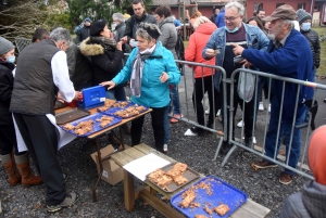 Saint-Bonnet-le-Froid : la foire aux champignons se referme avec la maxi tarte à la châtaigne