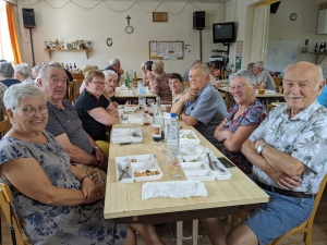 Saint-Pal-de-Mons : 52 ainés au pique-nique de &quot;Bel Horizon&quot;