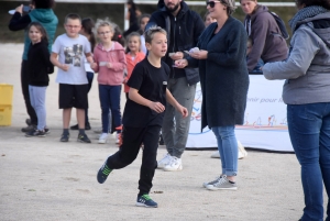 Les écoliers des Villettes et de La Chapelle-d&#039;Aurec courent pour les droits de l&#039;enfant