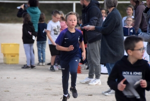 Les écoliers des Villettes et de La Chapelle-d&#039;Aurec courent pour les droits de l&#039;enfant