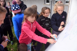 Les écoliers des Villettes et de La Chapelle-d&#039;Aurec courent pour les droits de l&#039;enfant