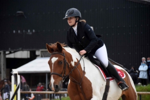 Le concours de saut d&#039;obstacles d&#039;Yssingeaux redonne le sourire aux cavaliers