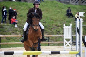 Le concours de saut d&#039;obstacles d&#039;Yssingeaux redonne le sourire aux cavaliers