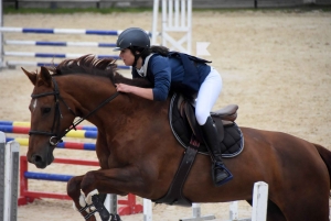 Le concours de saut d&#039;obstacles d&#039;Yssingeaux redonne le sourire aux cavaliers