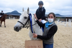 Le concours de saut d&#039;obstacles d&#039;Yssingeaux redonne le sourire aux cavaliers