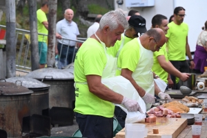 Saint-Julien-du-Pinet : 1750 gourmands à la soupe aux choux