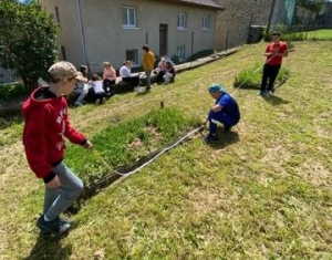 L&#039;école se fait dehors à l&#039;école Saint-Régis de Lapte