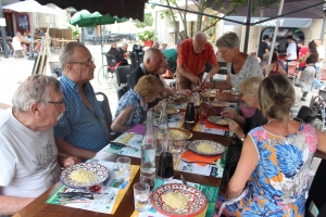 Yssingeaux : une sortie au restaurant pour des résidents de l’Ehpad