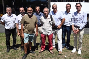 André Garnier entouré d&#039;anciens directeurs du lycée