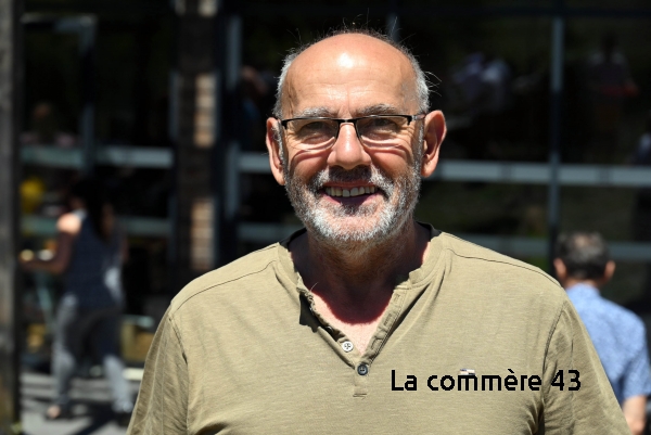 |André Garnier entouré d&#039;anciens directeurs du lycée||