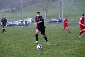 Foot, D1 : Grazac-Lapte freiné par Landos