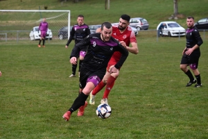 Foot, D1 : Grazac-Lapte freiné par Landos