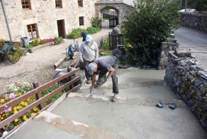 Yssingeaux : d&#039;anciennes pierres du Garde-Temps réutilisées au musée de &quot;Versilhac&quot;