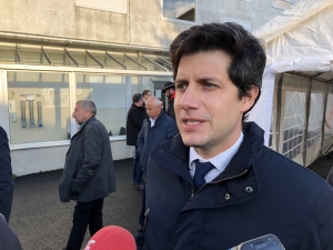 Le ministre de l&#039;Agriculture visite deux fiertés locales à Yssingeaux